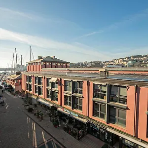 Real Italian Estate - Red Coral Genova